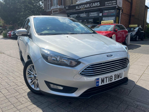 Ford Focus  1.0T EcoBoost Zetec Edition Euro 6 (s/s) 5dr