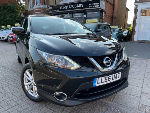 Nissan Qashqai  1.2 DIG-T Acenta 2WD Euro 6 (s/s) 5dr