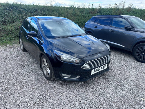 Ford Focus  1.6 TDCi Titanium Euro 5 (s/s) 5dr