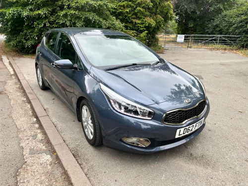 Kia ceed  1.6 CRDi EcoDynamics 2 Euro 5 (s/s) 5dr