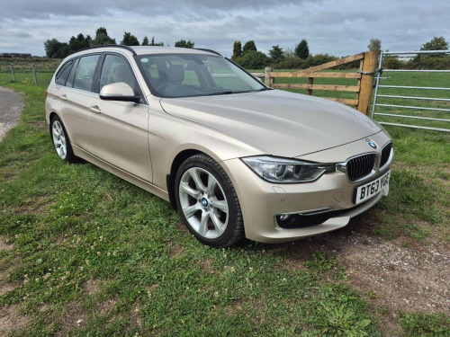 BMW 3 Series  2.0 320d Luxury Touring Auto Euro 5 (s/s) 5dr