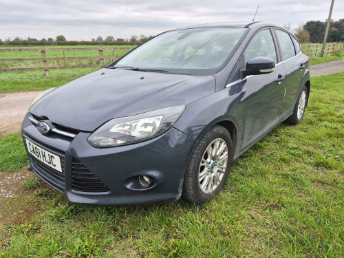 Ford Focus  1.6 Titanium Euro 5 5dr