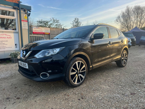 Nissan Qashqai  1.2 DIG-T Tekna XTRON 2WD Euro 6 (s/s) 5dr