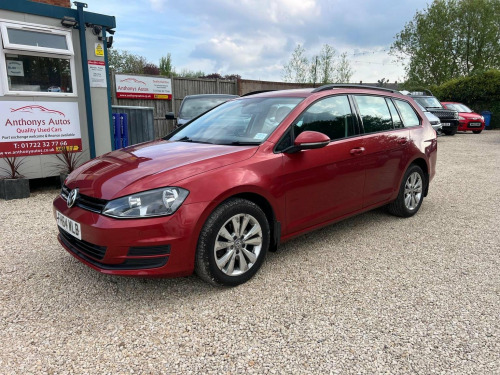 Volkswagen Golf  1.6 TDI BlueMotion Tech SE Euro 5 (s/s) 5dr