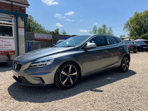 Volvo V40  2.0 T2 R-Design Euro 6 (s/s) 5dr