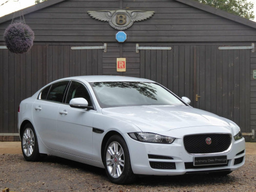 Jaguar XE  2.0d Prestige Auto Euro 6 (s/s) 4dr