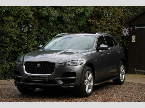 Jaguar F-PACE  2.0 P250i Portfolio Auto AWD Euro 6 (s/s) 5dr