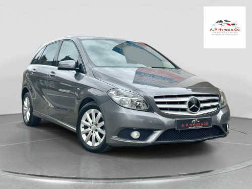 Mercedes-Benz B-Class B180 1.6 B180 BlueEfficiency SE 7G-DCT Euro 5 (s/s) 5dr