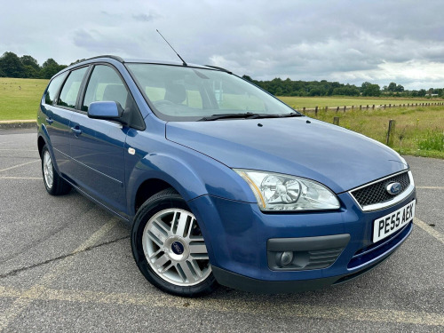 Ford Focus  1.6 Ghia 5dr