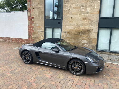 Porsche 718  2.0T Euro 6 (s/s) 2dr