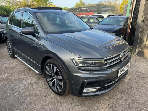 Volkswagen Tiguan  2.0 TDI BlueMotion Tech R-Line DSG 4Motion Euro 6 (s/s) 5dr