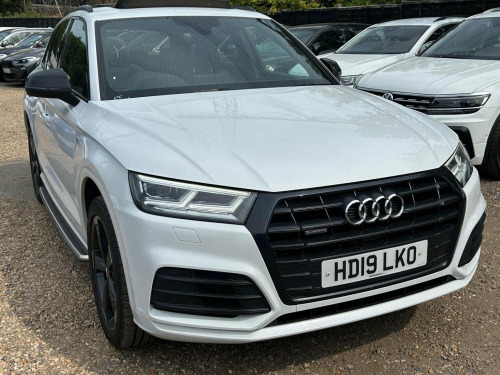 Audi Q5  2.0 TDI 40 Black Edition S Tronic quattro Euro 6 (s/s) 5dr