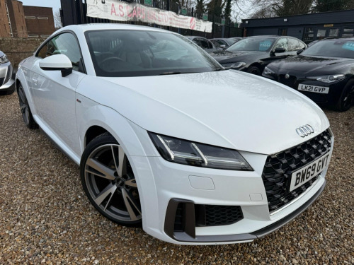 Audi TT  2.0 TFSI 40 S line S Tronic Euro 6 (s/s) 3dr