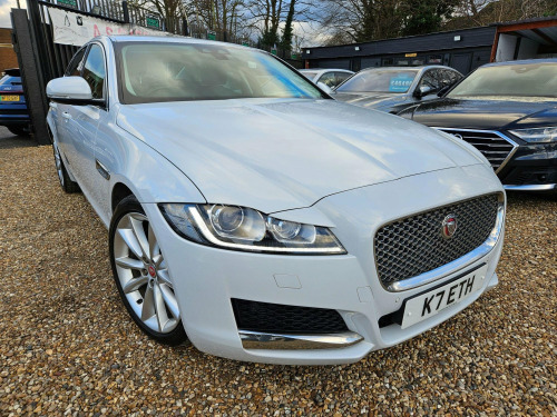 Jaguar XF  2.0d Portfolio Auto AWD Euro 6 (s/s) 4dr