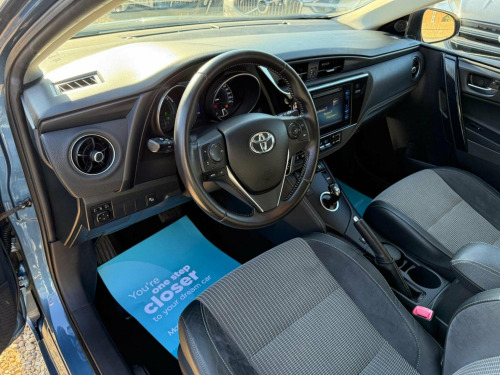 Toyota Auris  1.8 VVT-h Excel Touring Sports CVT Euro 6 (s/s) 5dr
