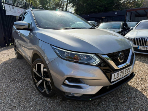 Nissan Qashqai  1.3 DIG-T N-Motion DCT Auto Euro 6 (s/s) 5dr