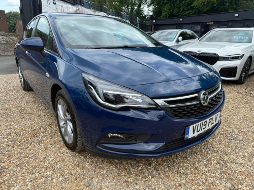 Vauxhall Astra  1.4i Turbo Tech Line Nav Auto Euro 6 (s/s) 5dr