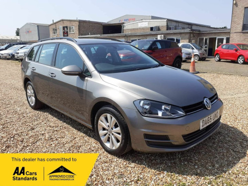 Volkswagen Golf  1.6 TDI BlueMotion Tech SE Euro 6 (s/s) 5dr