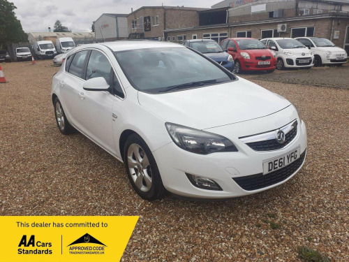 Vauxhall Astra  1.7 CDTi ecoFLEX 99g SRi Euro 5 (s/s) 5dr