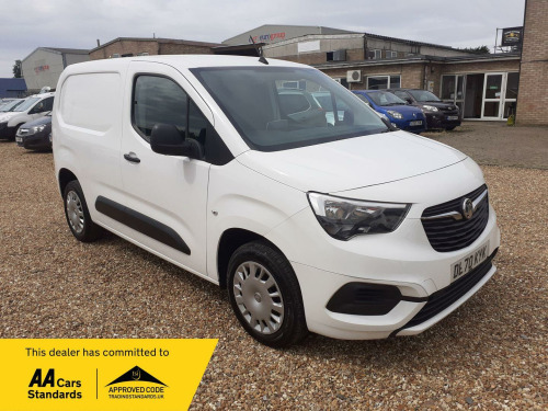 Vauxhall Combo  1.6 Turbo D 2300 Sportive L1 H1 Euro 6 (s/s) 4dr 