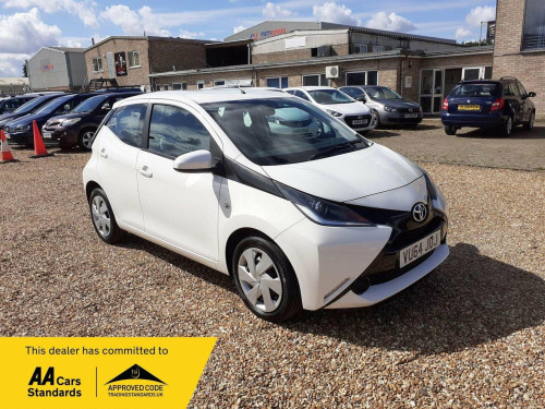 Toyota AYGO  1.0 VVT-i x-play Euro 5 5dr Euro 5