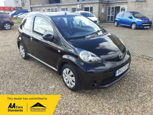 Toyota AYGO  1.0 VVT-i Ice Euro 5 3dr