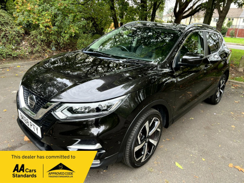 Nissan Qashqai  1.2 DIG-T Tekna