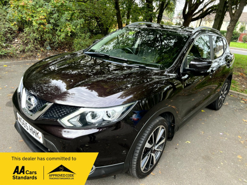 Nissan Qashqai  1.2 DIG-T Tekna