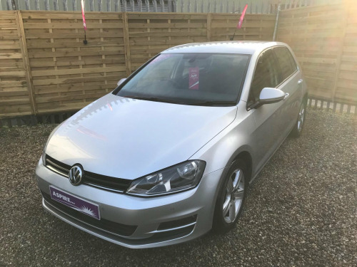 Volkswagen Golf  1.6 TDI BlueMotion Tech Match Euro 5 (s/s) 5dr