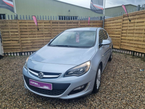 Vauxhall Astra  1.4i SRi Euro 6 5dr