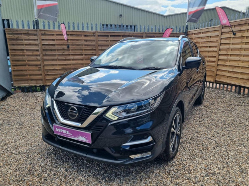 Nissan Qashqai  1.2 DIG-T N-Connecta Euro 6 (s/s) 5dr