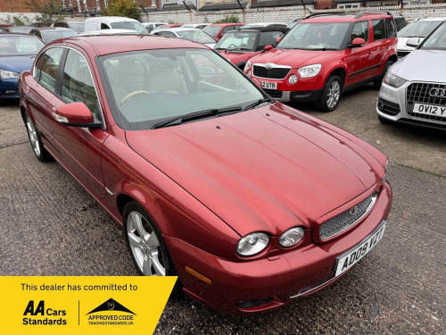 Jaguar X-TYPE  2.2D DPF Sovereign 4dr