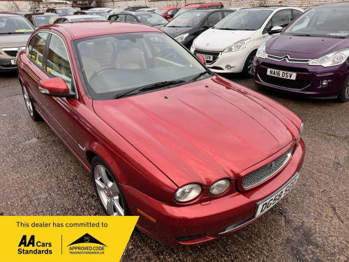 Jaguar X-TYPE  2.2D DPF SE 4dr