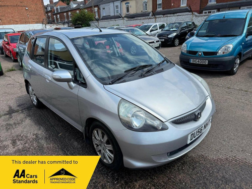 Honda Jazz  1.4 i-DSI SE CVT-7 5dr