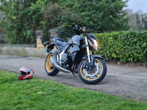 Honda CB1000R  A Extreme