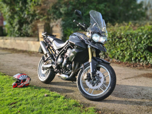 Triumph Tiger 800  800