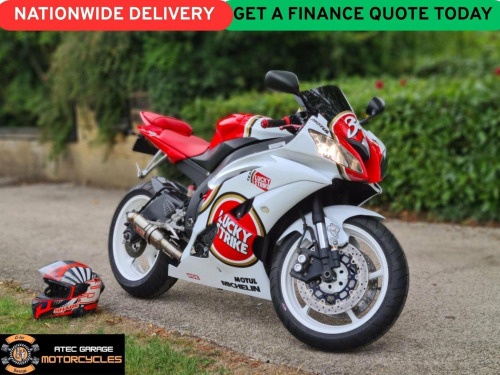 YAMAHA R6  CUSTOM BUILD ONE OFF BIKE 