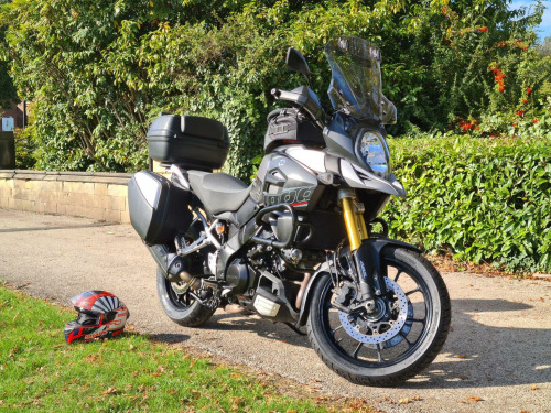Suzuki V-STROM 1000  Awesome tourer with Full Luggage!