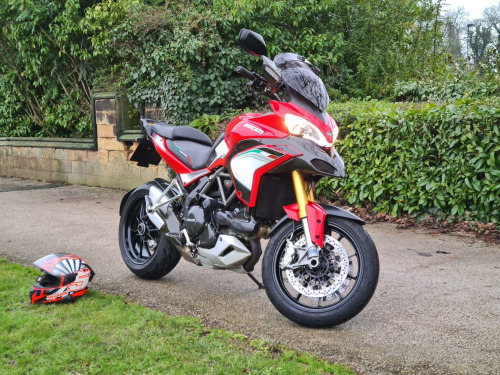 Ducati MULTISTRADA 1200  Seriously Well looked stunning example! 