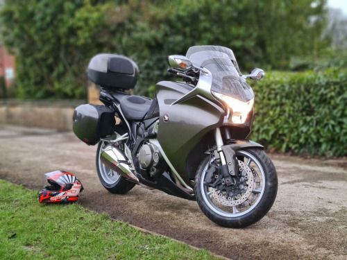 Honda VFR1200F  Top Of The Range Sports Tourer 