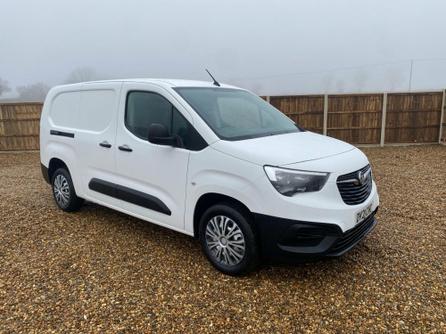 Vauxhall Combo  1.5 Turbo D 2300 Dynamic L2 H1 Euro 6 4dr