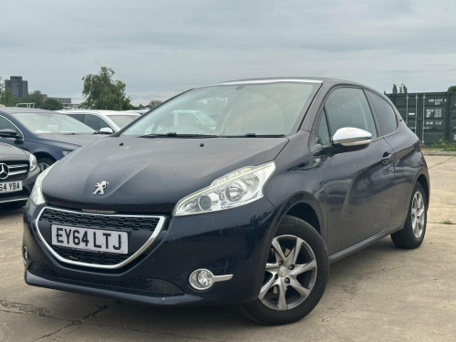 Peugeot 208  1.2 VTi Style Euro 5 3dr
