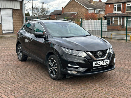 Nissan Qashqai  1.5 dCi N-Connecta Euro 6 (s/s) 5dr