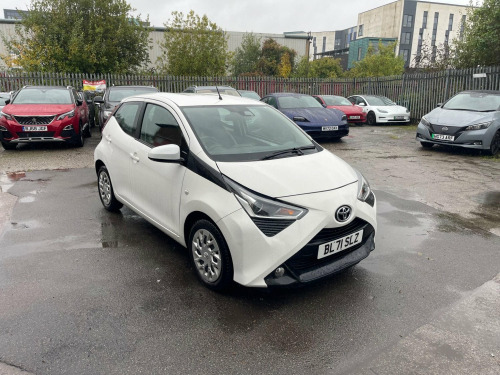 Toyota AYGO  1.0 VVT-i x-play Euro 6 (s/s) 5dr