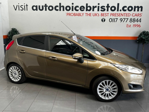 Ford Fiesta  1.5 TDCi Titanium Euro 5 5dr