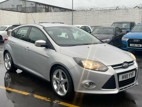 Ford Focus  1.6 TDCi Titanium Euro 5 (s/s) 5dr