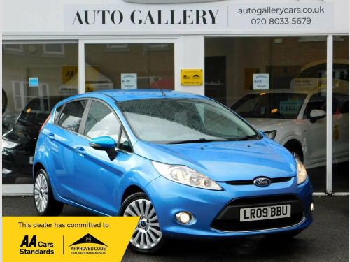 Ford Fiesta  1.4 Titanium 5dr