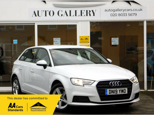 Audi A3  1.5 TFSI CoD 35 SE Technik Sportback Euro 6 (s/s) 5dr