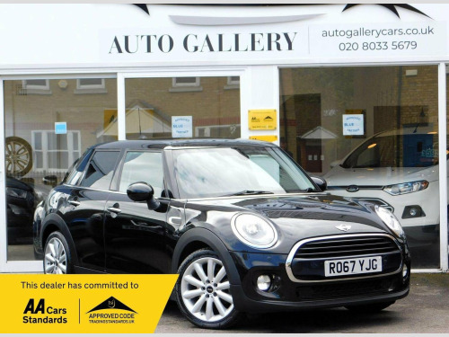 MINI Hatch  1.5 Cooper Auto Euro 6 (s/s) 5dr