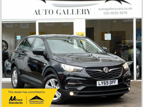 Vauxhall Grandland X  1.2 Turbo SE Auto Euro 6 (s/s) 5dr